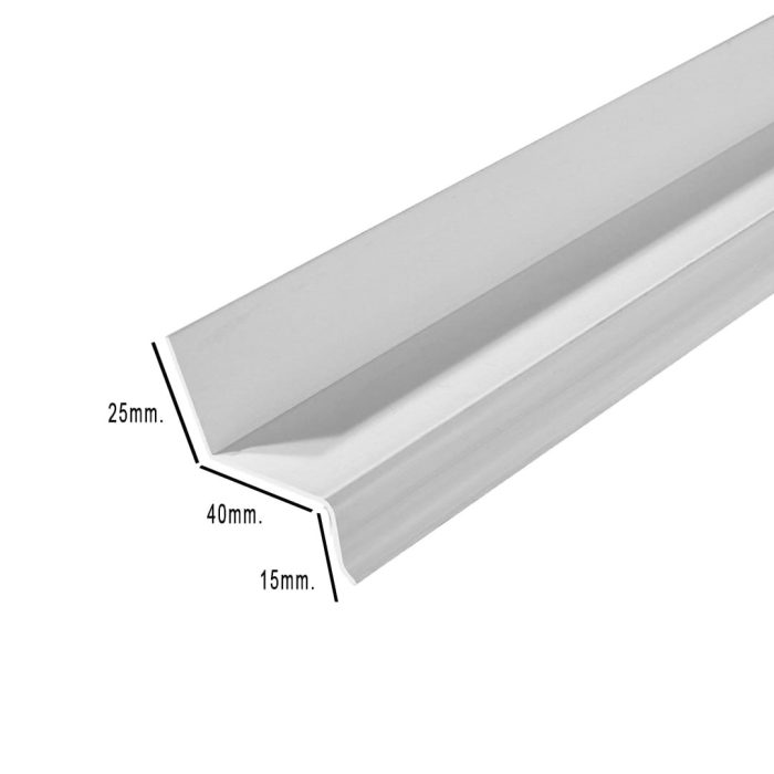 Corta Gotera Siding en PVC blanco de 3.8mts. Fabricado con materiales de alta calidad en PVC garantiza resistencia a la humedad, corrosión y cambios climáticos, asegurando así una larga vida útil para tu estructura. Su instalación fácil y rápida lo convierte en la elección ideal para profesionales y bricoladores por igual.