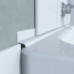 Perfil Sello de Tina PVC Sello de Tina PVC 27x15mm x 3mts. Se utiliza como terminación en tinas y receptáculos de baños. Reemplazando el sello de silicona, gracias a sus aletas flexibles de PVC que permiten generar mejor acabado evitando filtraciones
